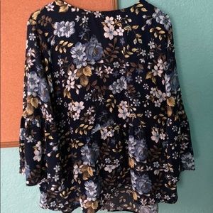 Time and tru floral blouse